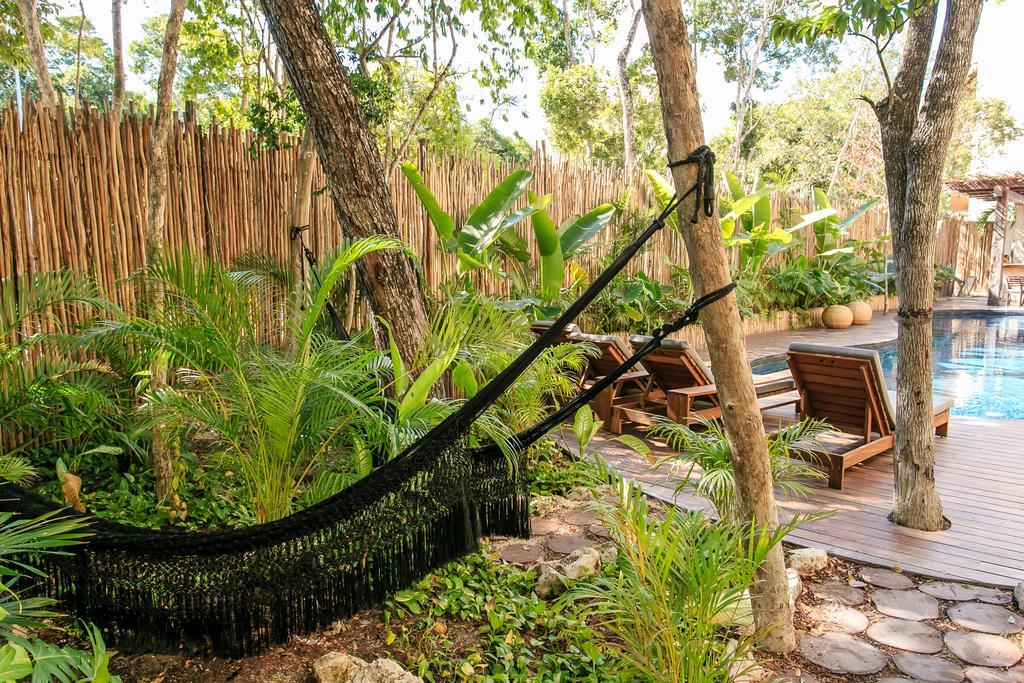 Eco-Chic Design Condos Wrapped In Nature'S Elements By Stella Rentals 툴룸 외부 사진